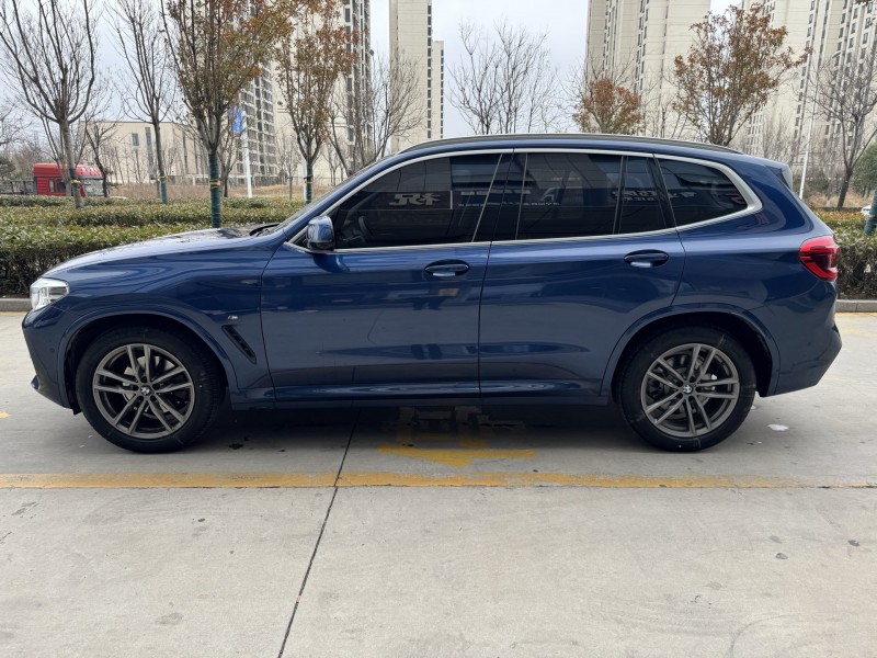 济宁21年宝马X34