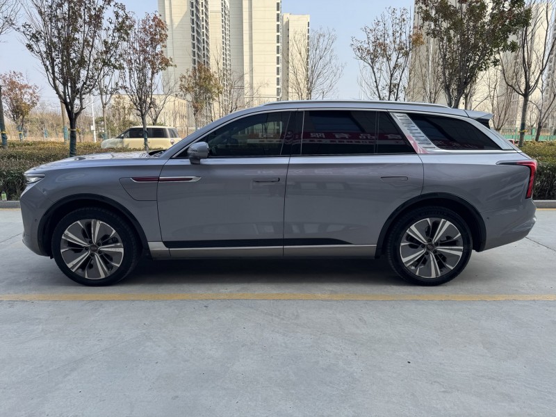 济宁21年红旗E-HS99