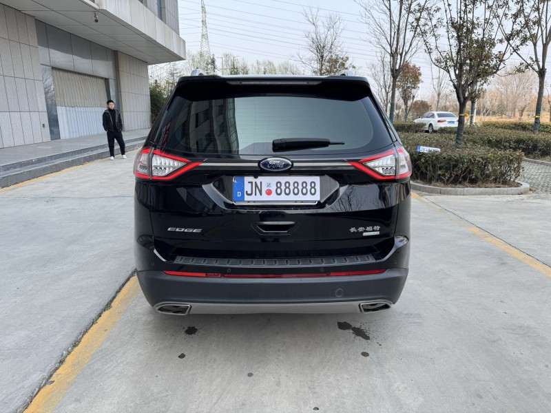 济宁18年福特锐界6
