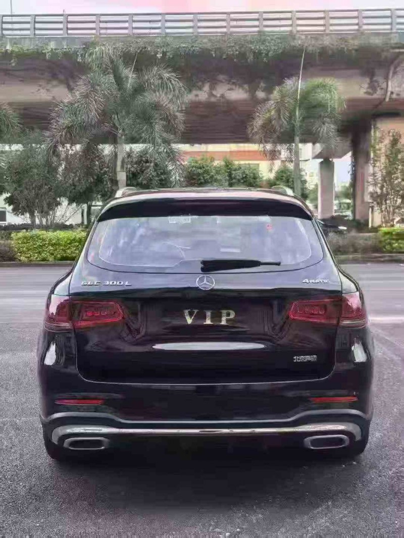 三明23年奔馳GLC5