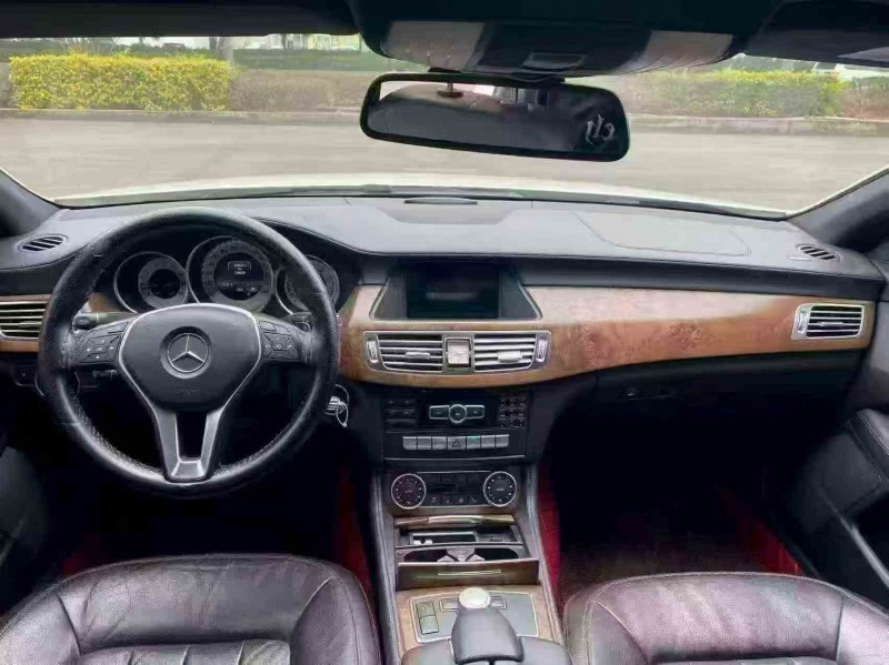 三明15年奔驰CLS4