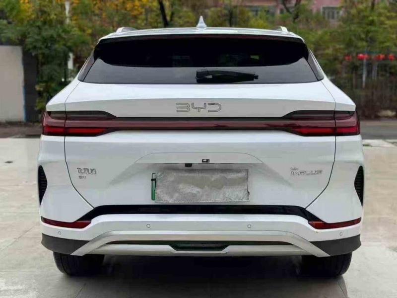 珠海25年比亞迪宋8