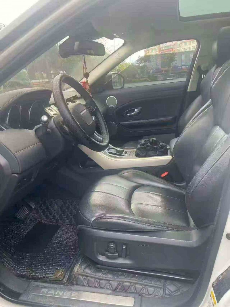 泉州18年路虎極光4