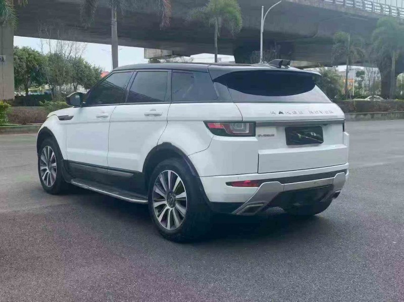 泉州18年路虎極光7