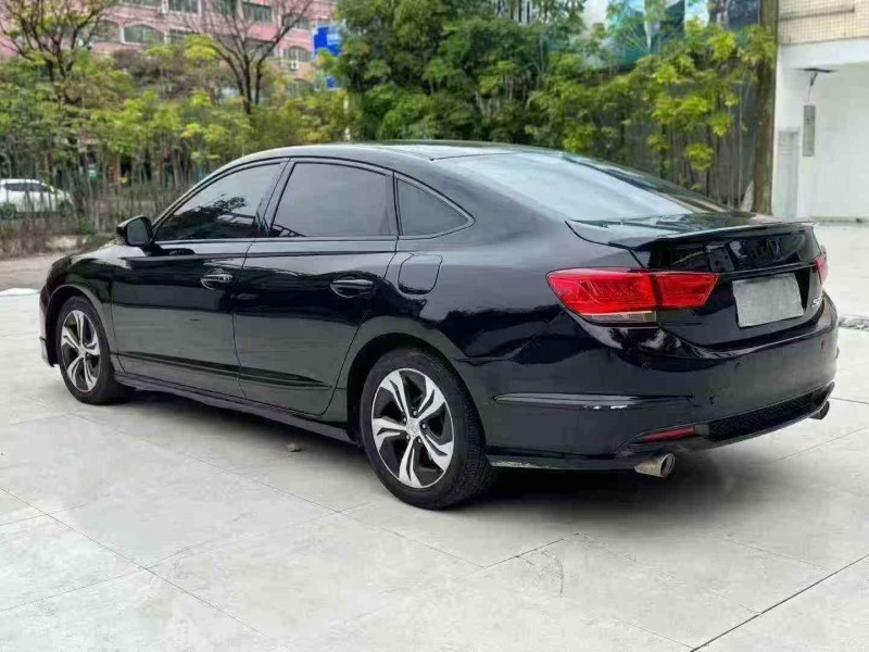 汕頭15年本田思鉑睿8