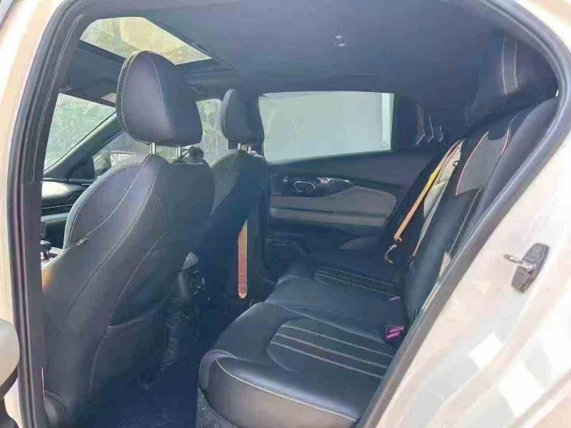 汕头24年传祺影豹4