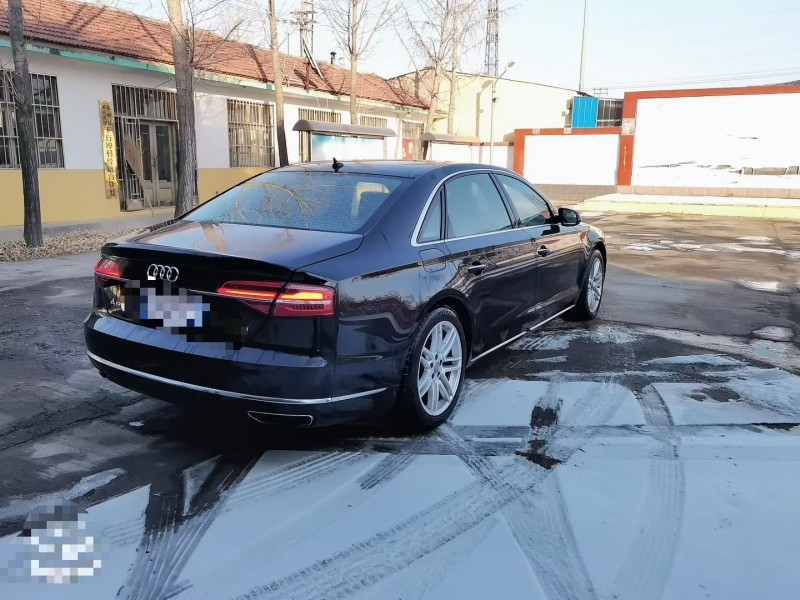 濰坊16年奧迪A8L7