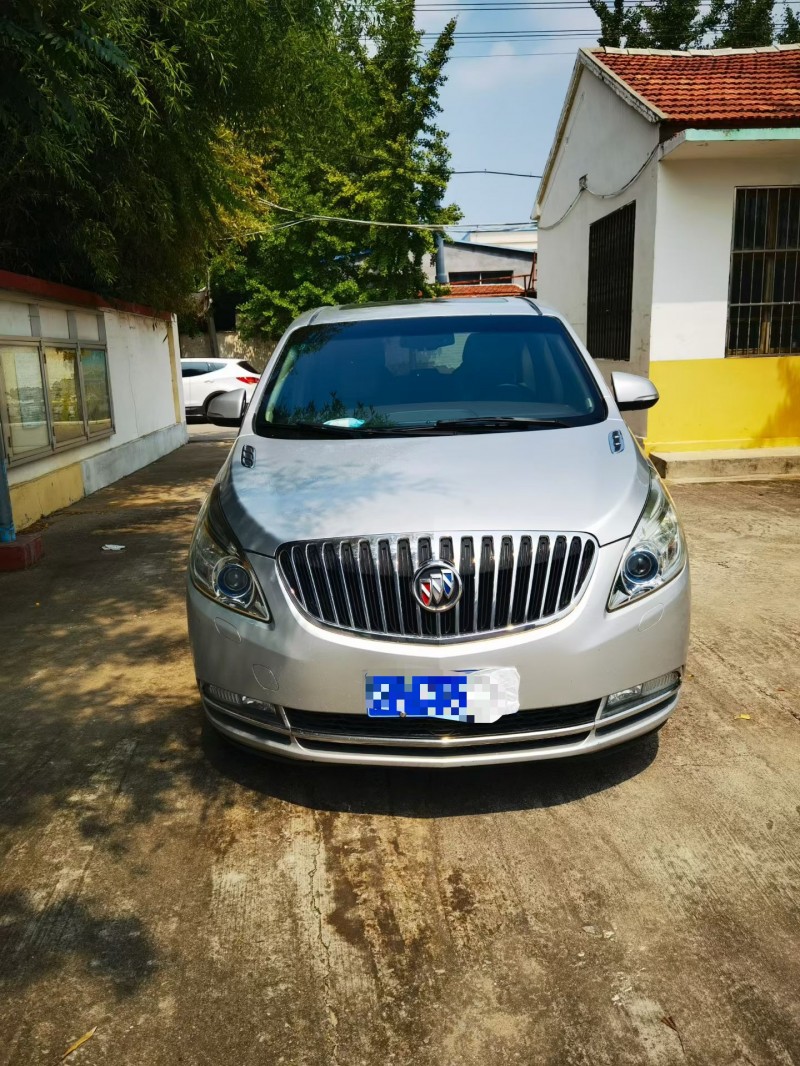 濰坊14年別克GL81