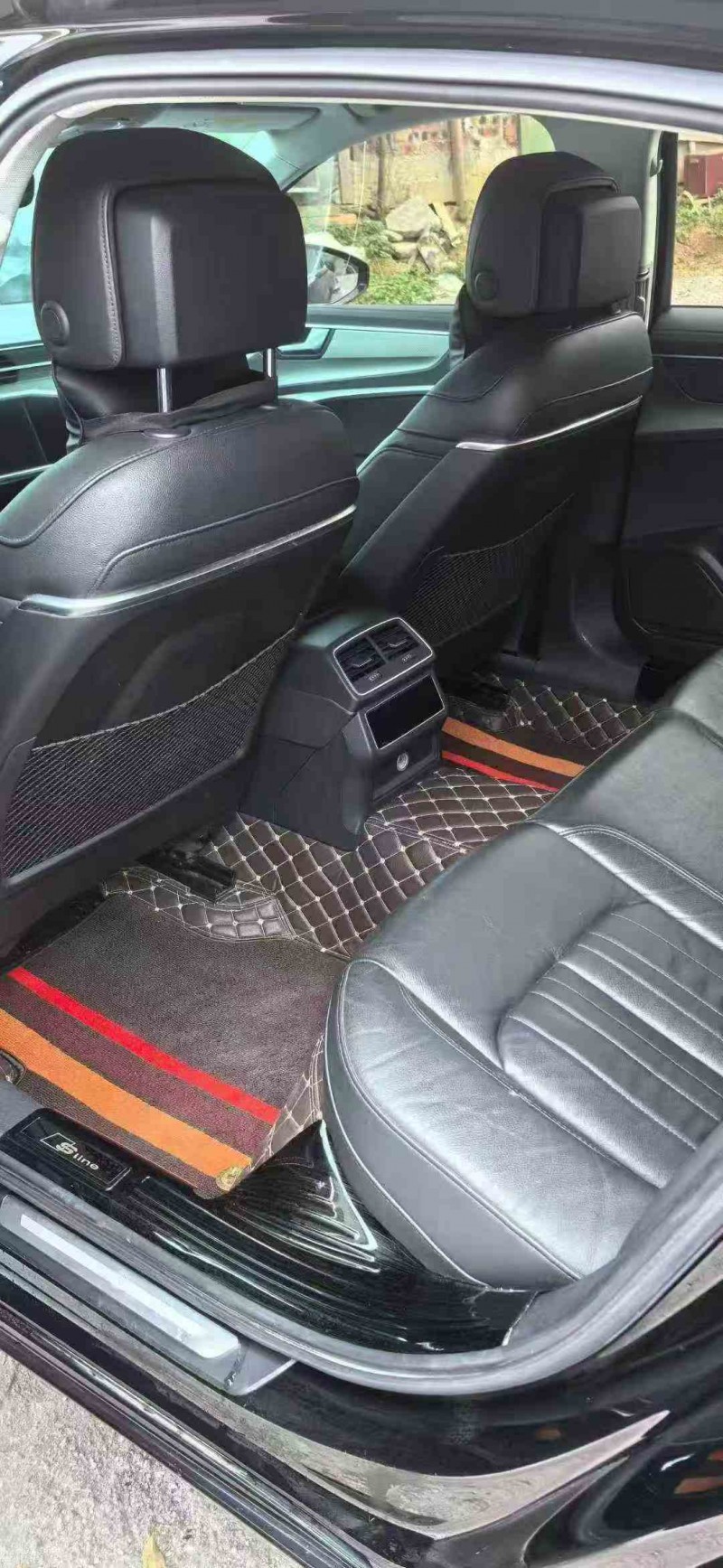 北海20年奥迪A6L4