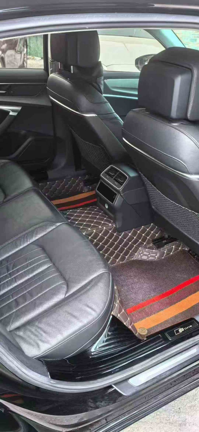 北海20年奥迪A6L7