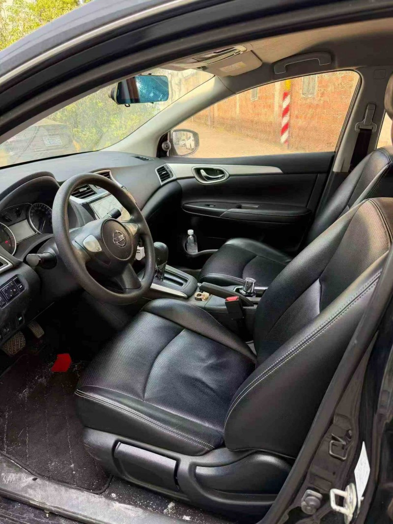 湛江19年日产轩逸4