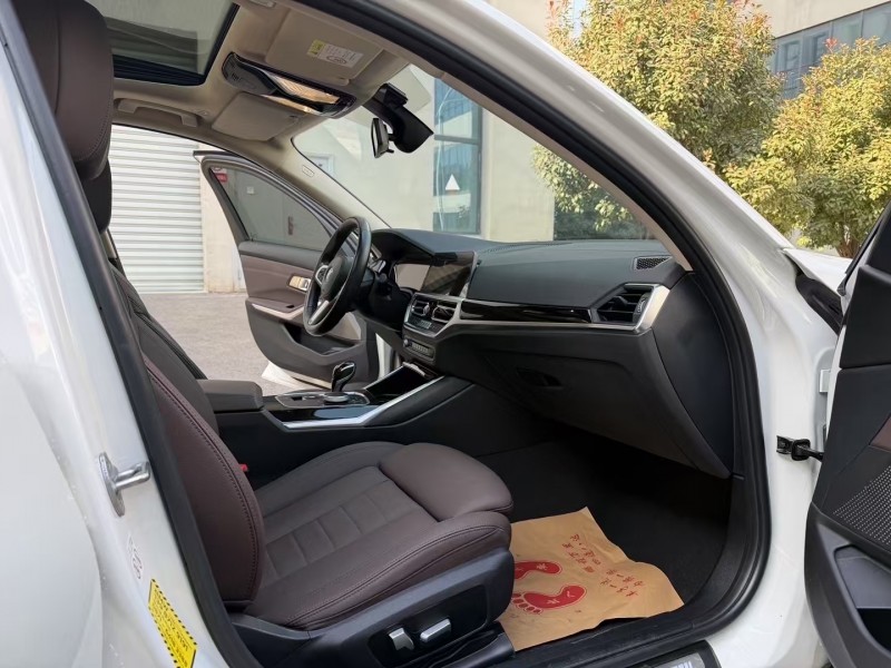 徐州21年寶馬3系4