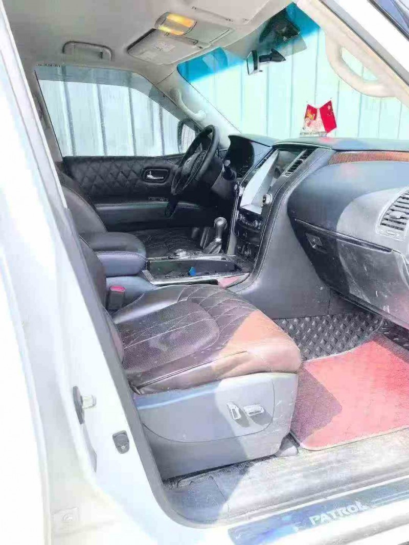 渭南18年日产途乐4