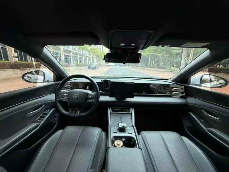 广州24年比亚迪秦5