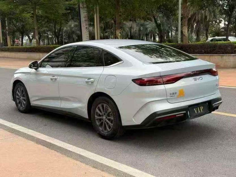 广州24年比亚迪秦7