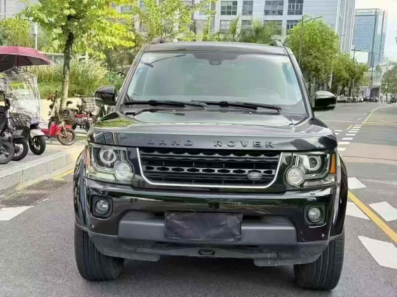 广州16年路虎发现1