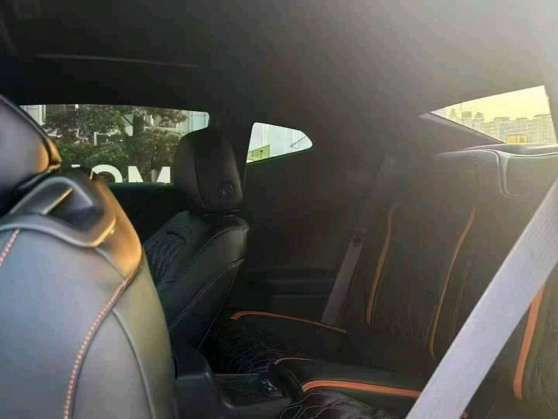 广州18年雪佛兰科迈罗4