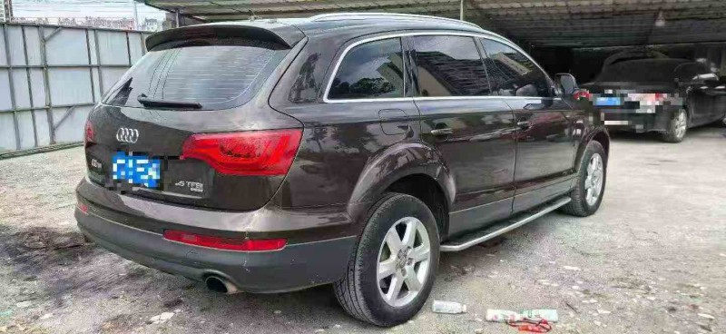 梧州15年奥迪Q78