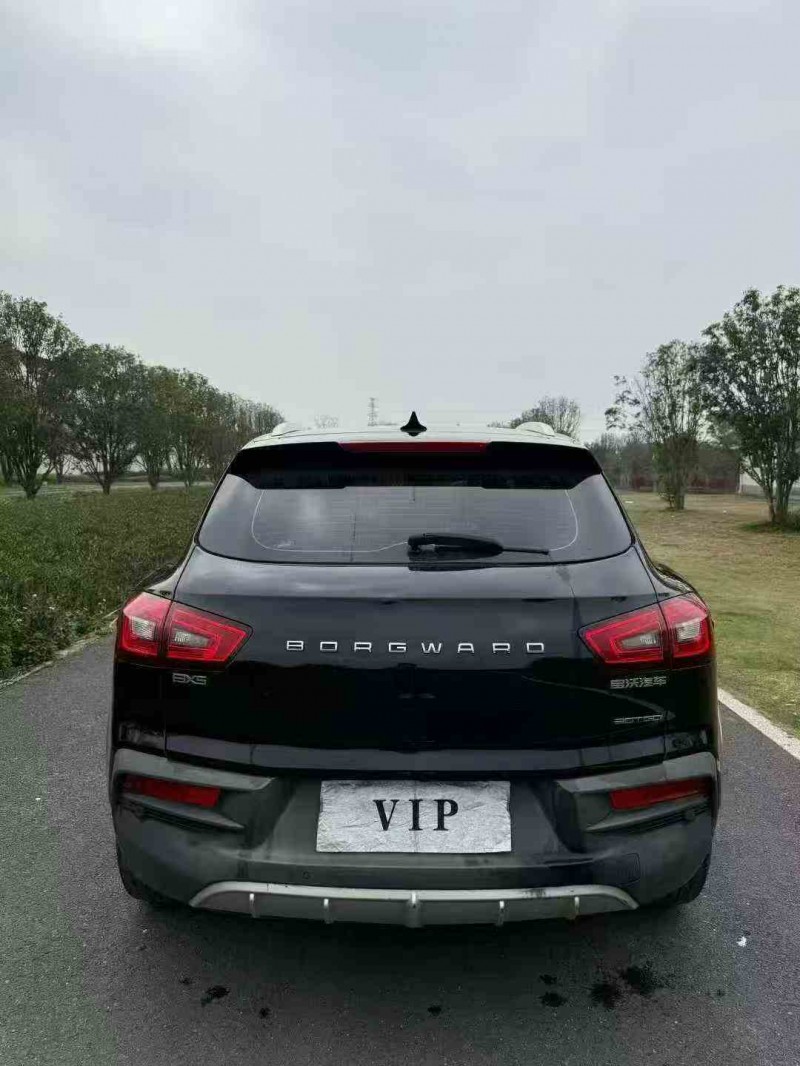 钦州19年宝沃BX58