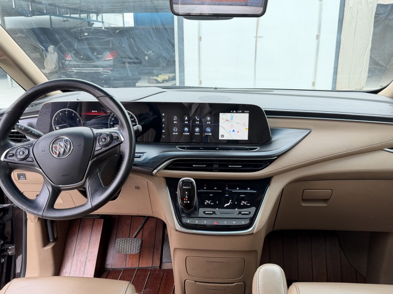 新乡21年别克GL84