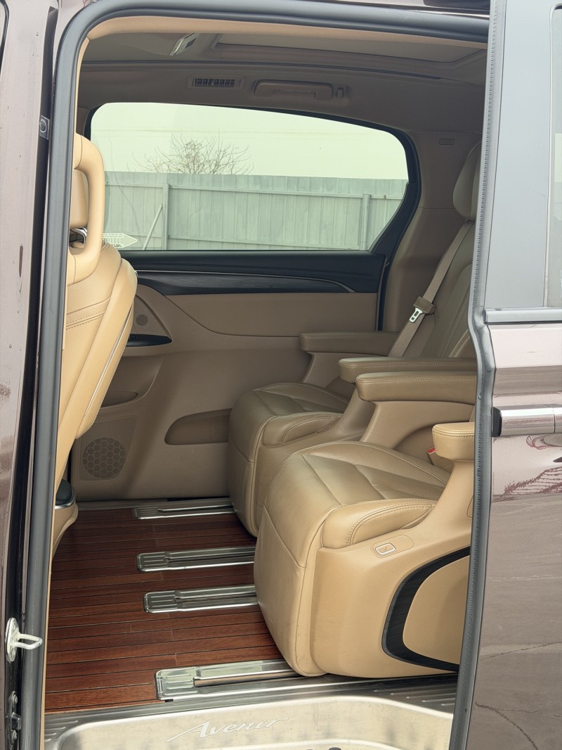 新乡21年别克GL85