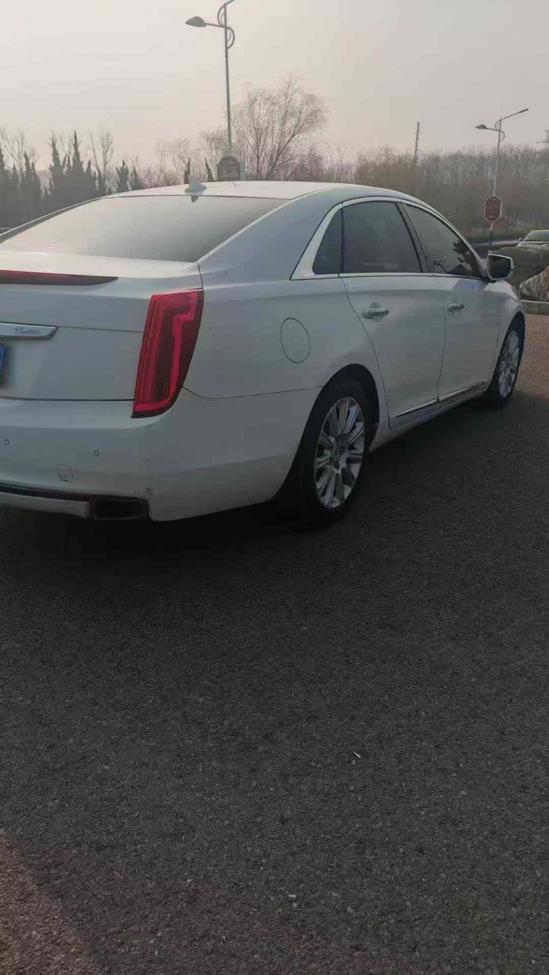 聊城13年凱迪拉克XTS8