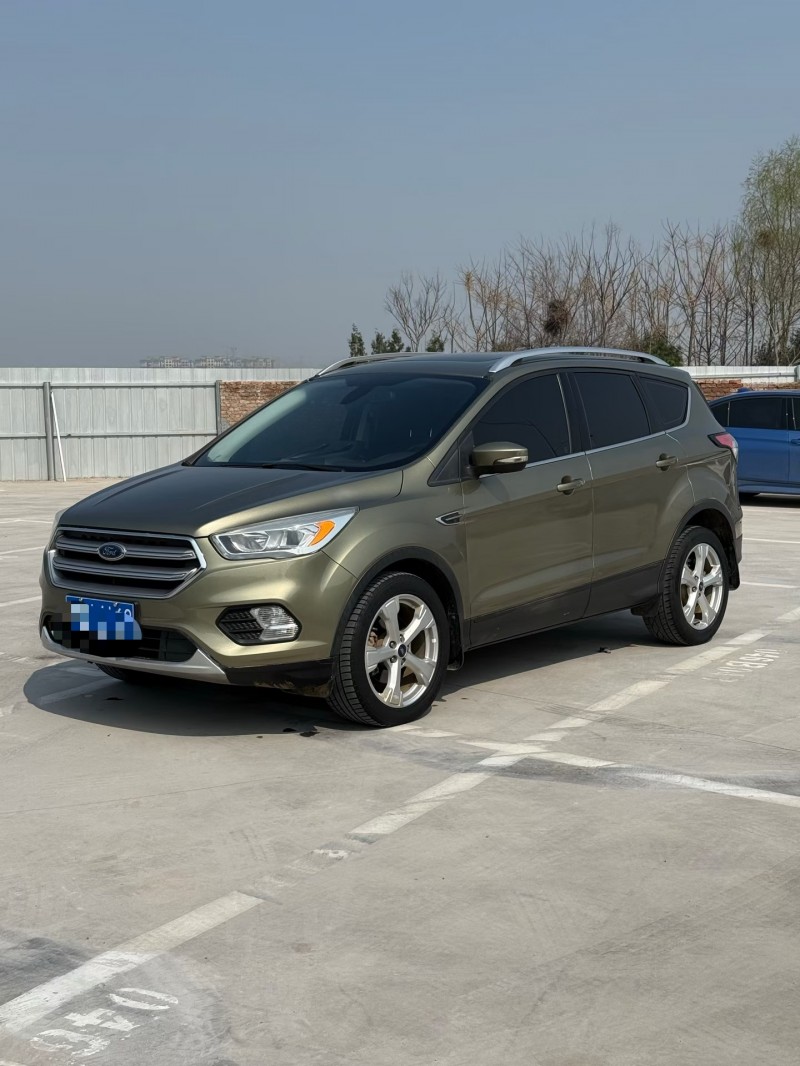 新乡17年福特翼虎2