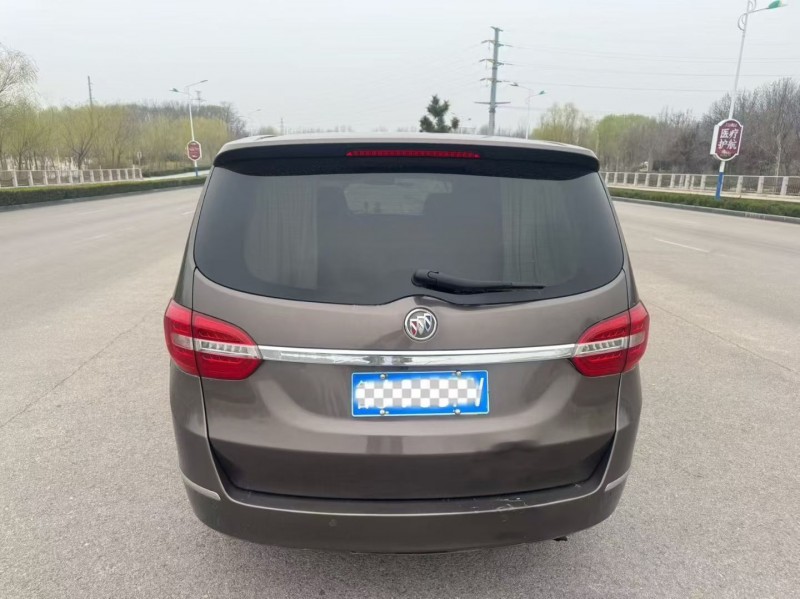 聊城17年别克GL89