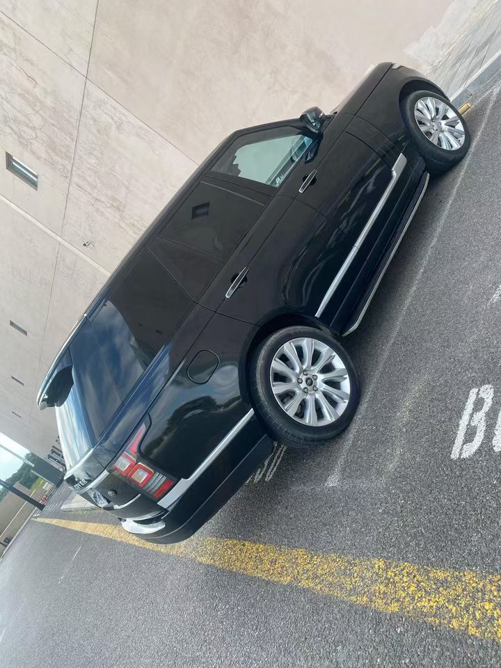 營口13年路虎攬勝行政9