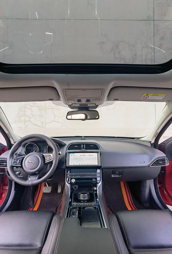 營口19年捷豹XEL8