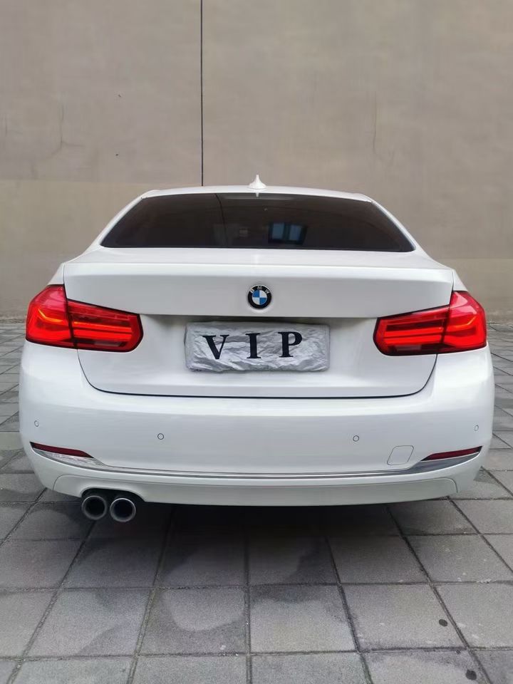 营口18年宝马3系9