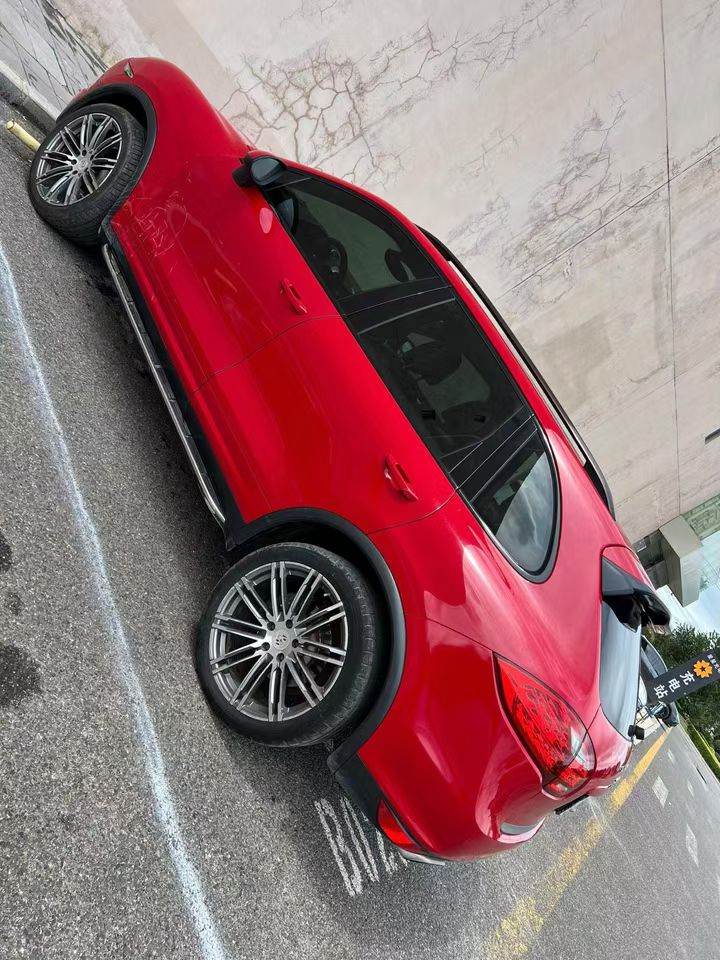 营口13年保时捷卡曼6