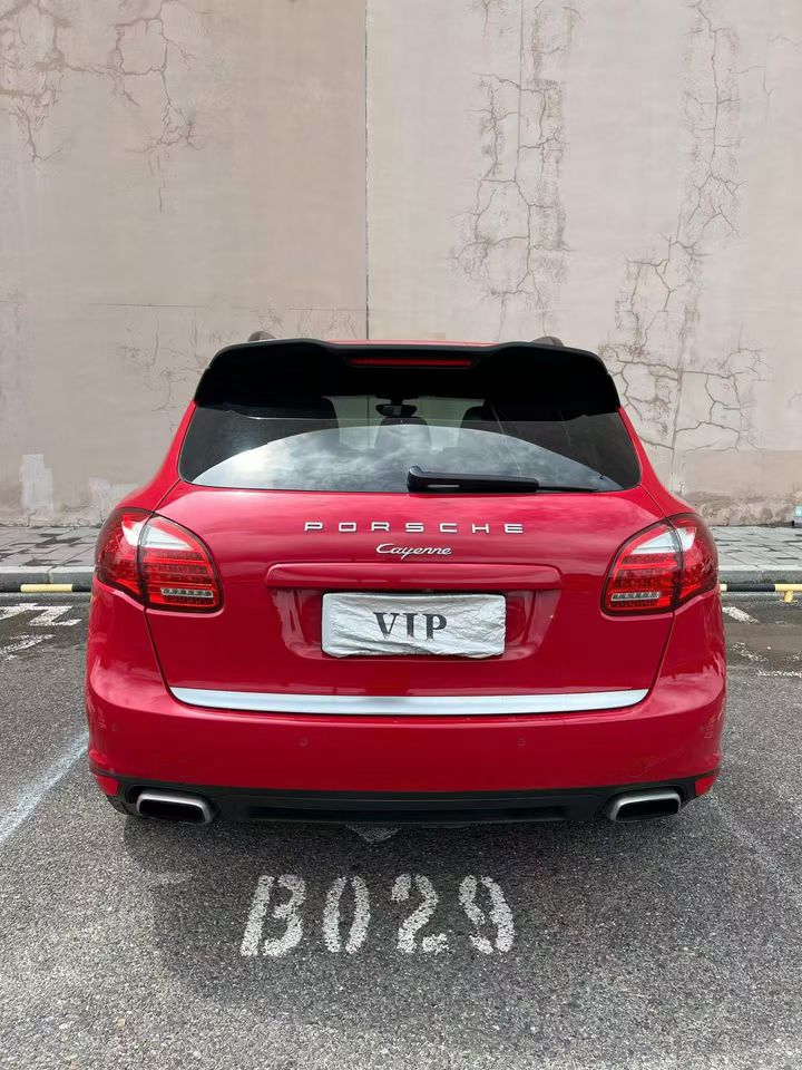 营口13年保时捷卡曼9