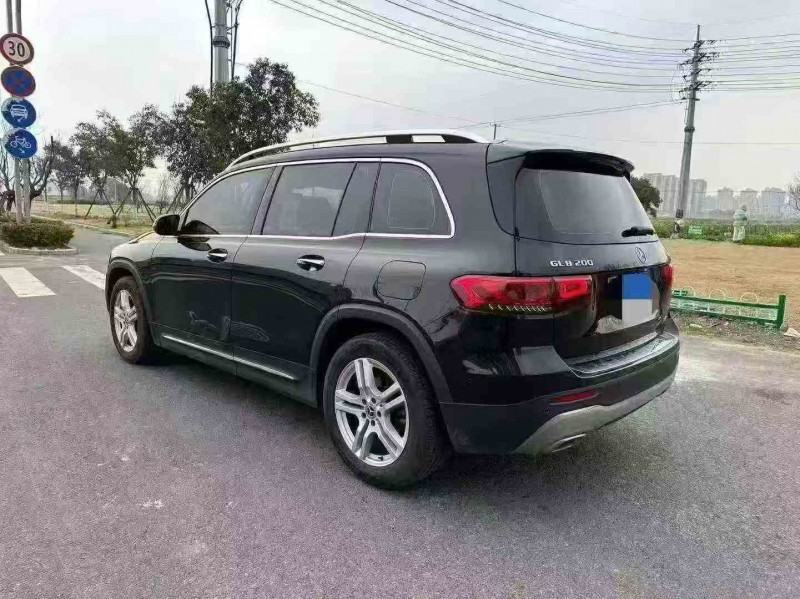 南通20年奔驰GLB7