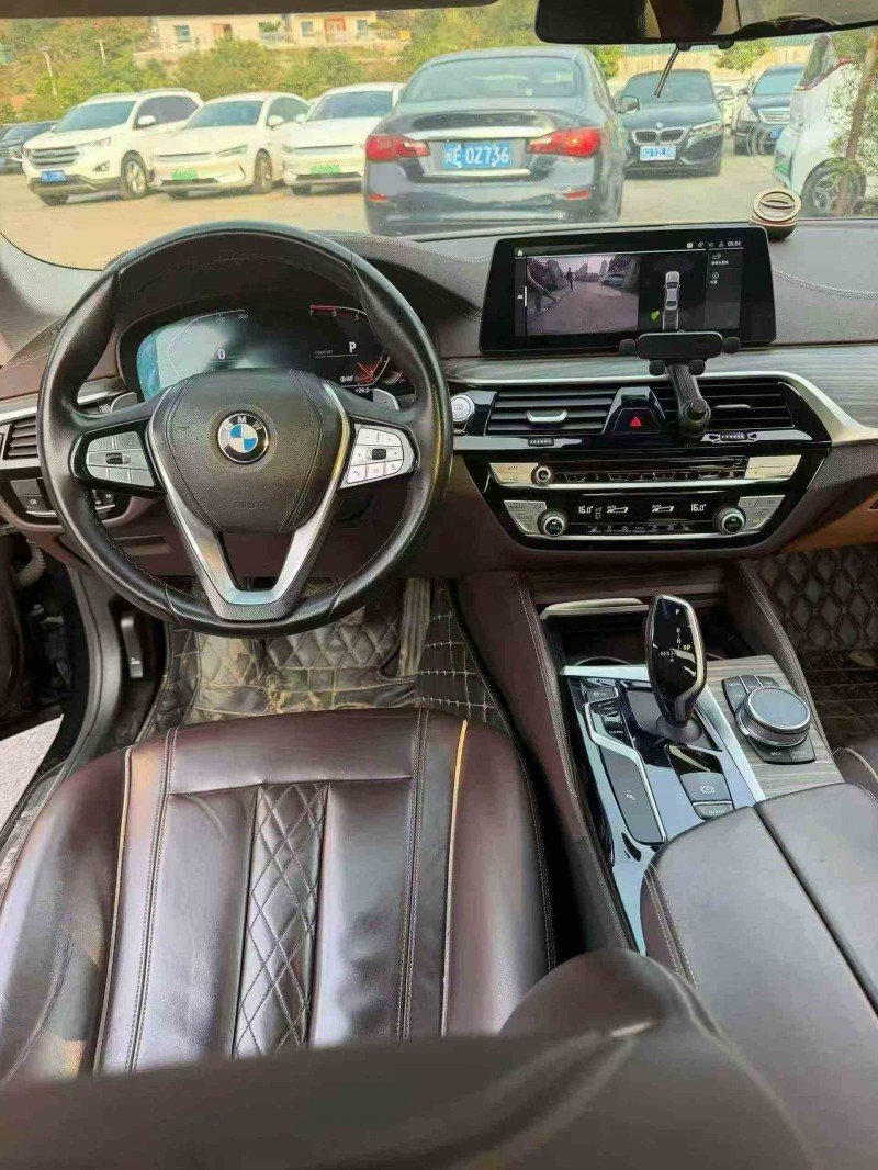 柳州20年宝马5系4