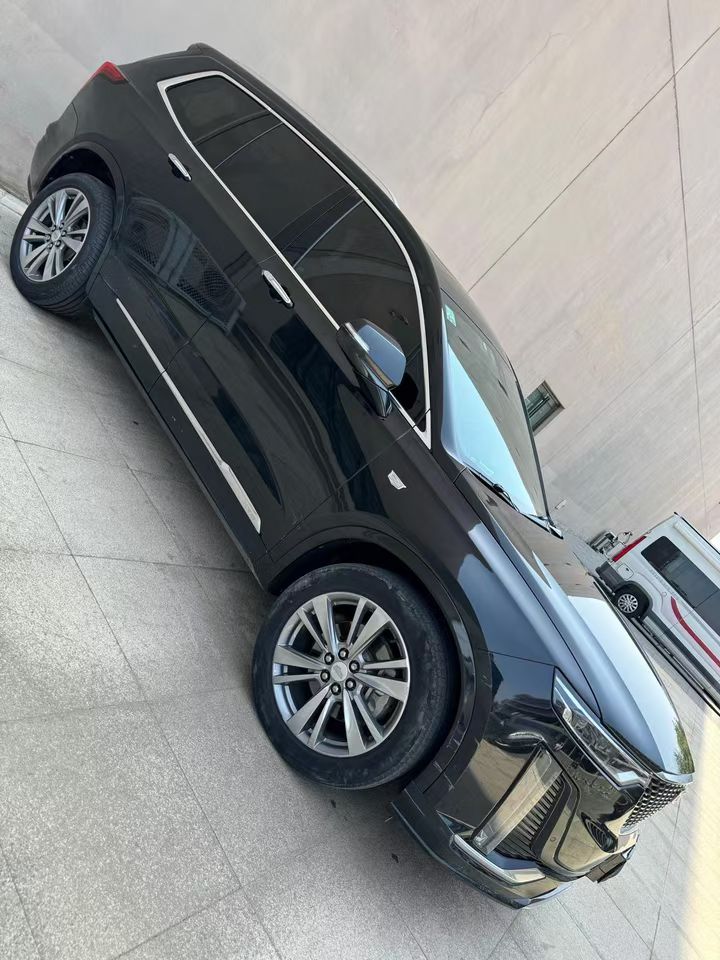 营口20年凯迪拉克XT63
