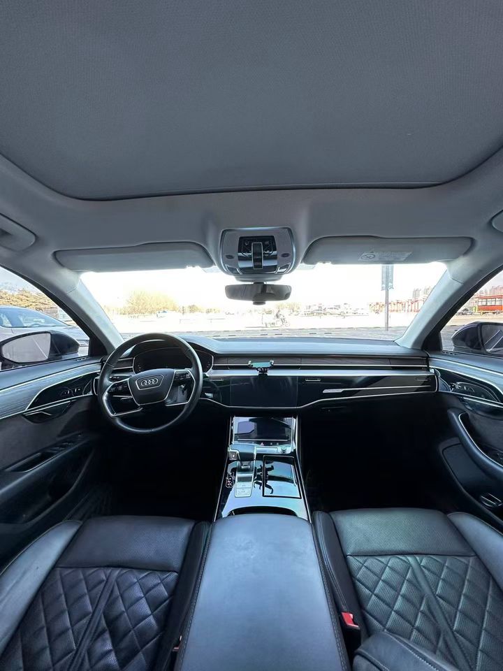 营口23年奥迪A8L6