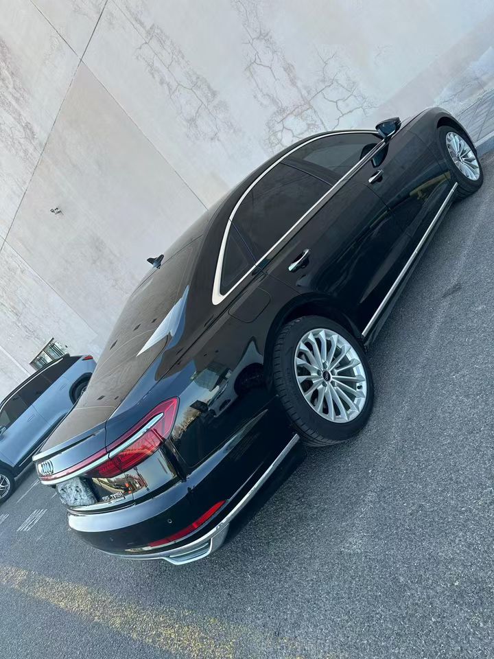 营口23年奥迪A8L8