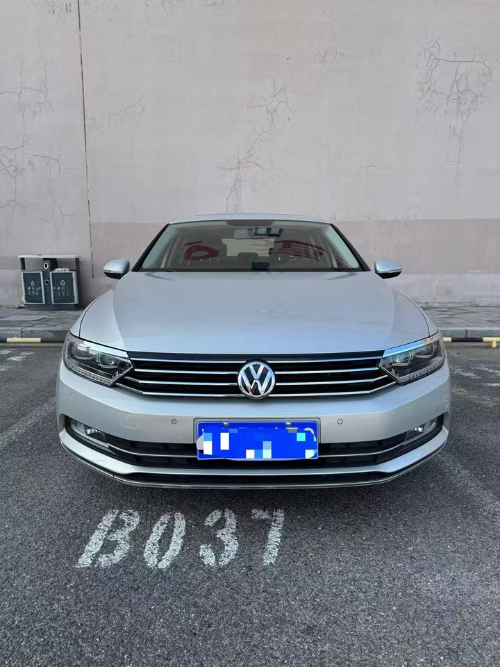 營口19年大眾邁騰1