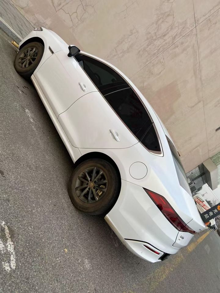 营口23年比亚迪秦9