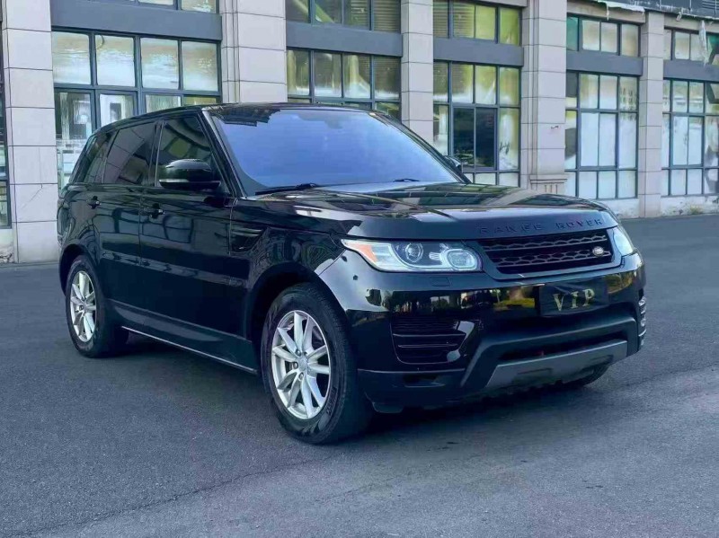 廈門15年路虎攬勝運動2