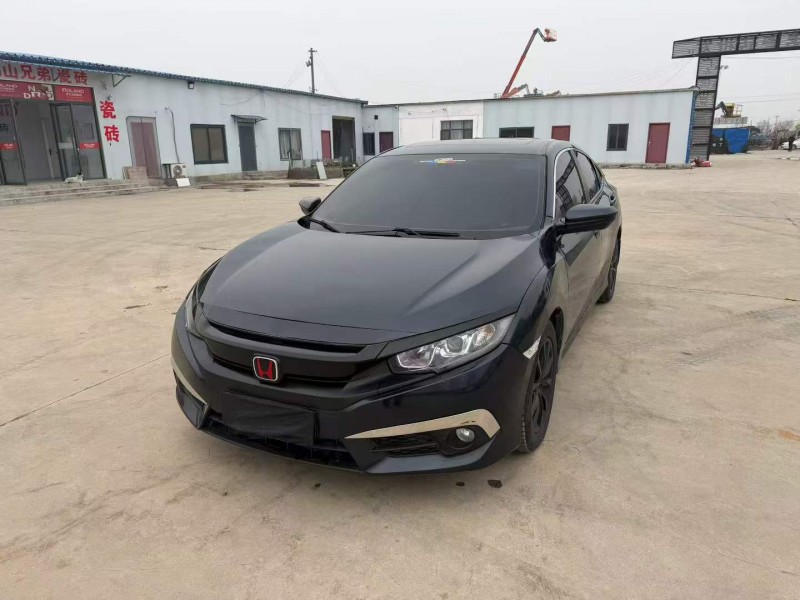 菏澤17年本田思域2