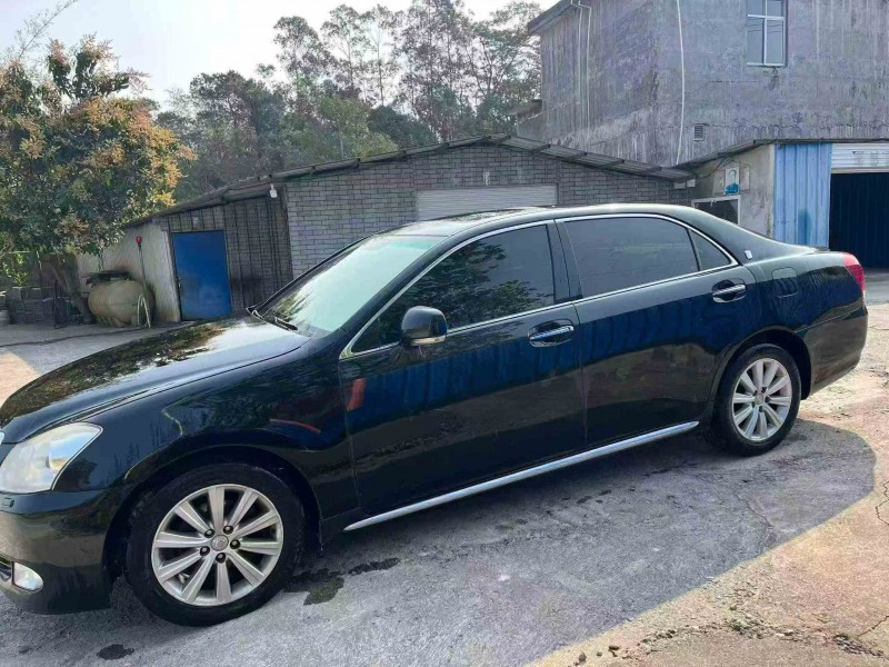 貴港10年豐田皇冠2