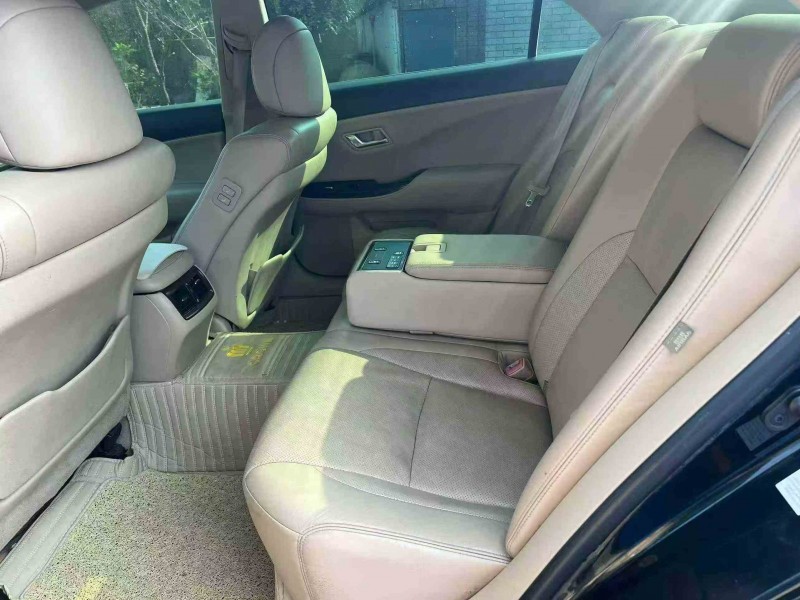 貴港10年豐田皇冠6