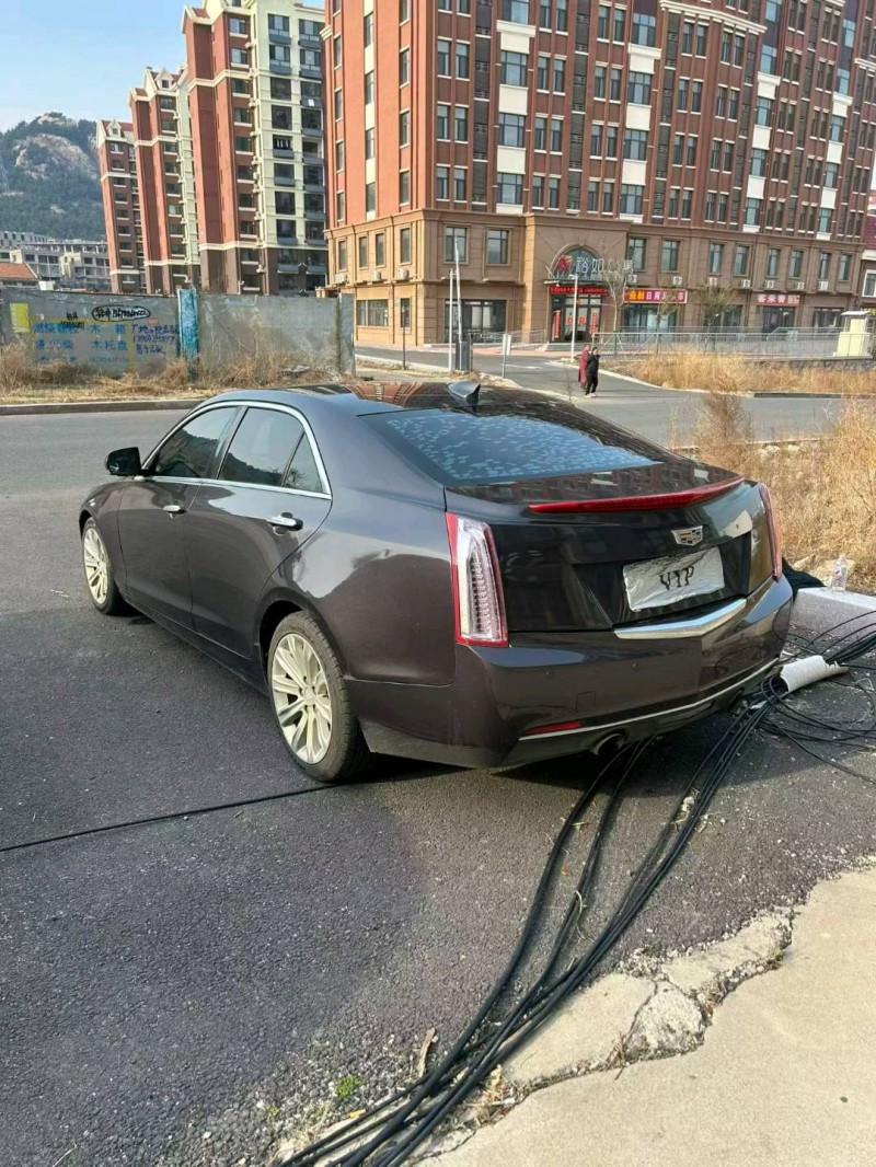 青島16年凱迪拉克ATS-L7