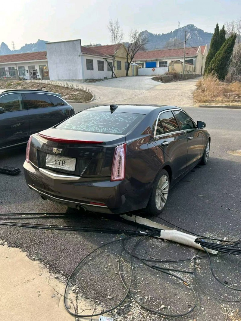 青島16年凱迪拉克ATS-L8