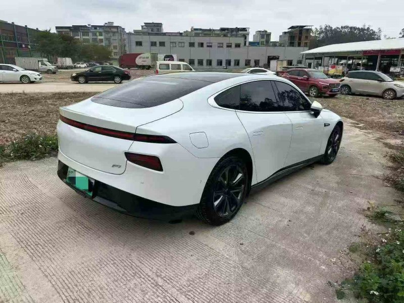 钦州22年小鹏汽车p77