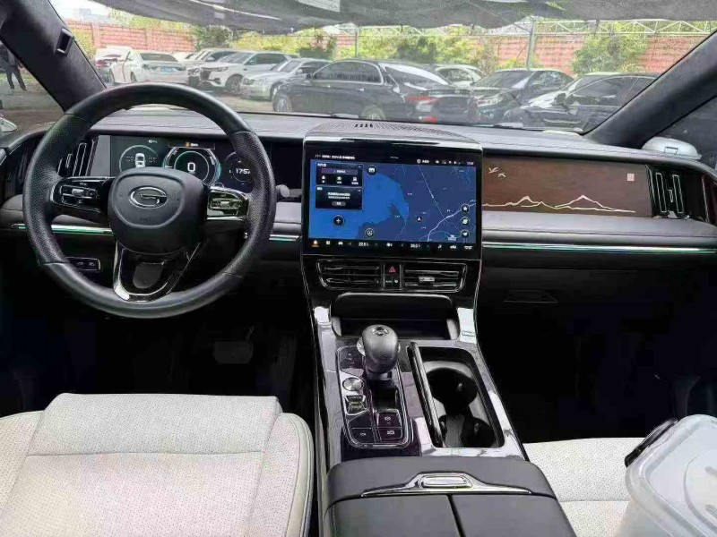 钦州23年传祺M8/GM85