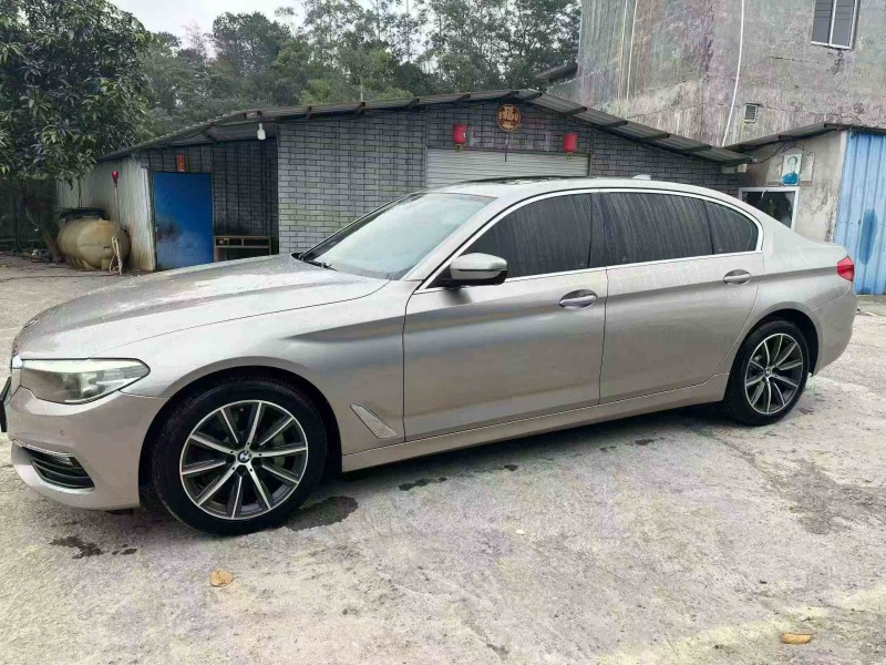 北海18年宝马5系2