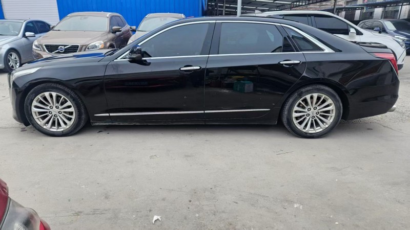 邢台18年凯迪拉克CT63